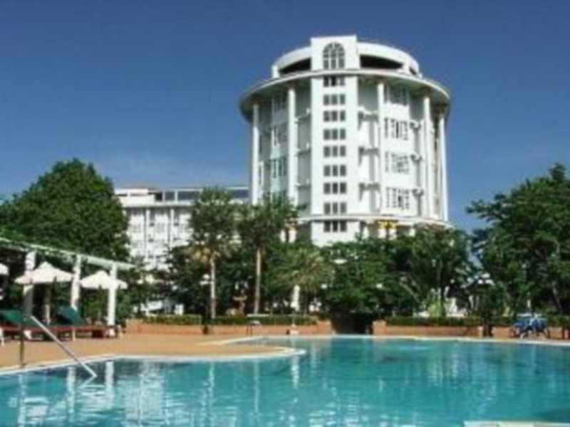 Hermitage Hotel Korat-Sha นครราชสีมา ภายนอก รูปภาพ
