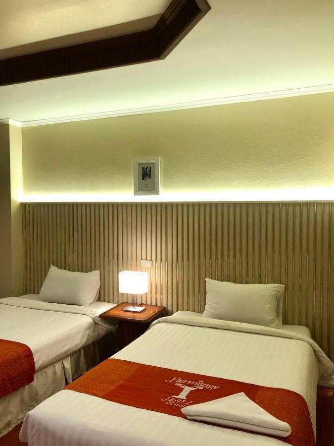 Hermitage Hotel Korat-Sha นครราชสีมา ภายนอก รูปภาพ