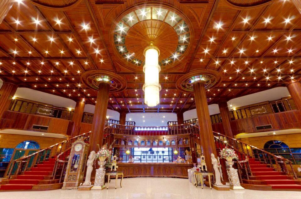 Hermitage Hotel Korat-Sha นครราชสีมา ภายนอก รูปภาพ